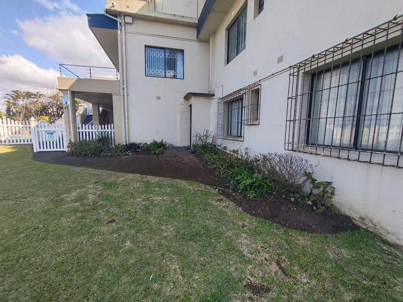 2 Bedroom Property for Sale in Margate Beach KwaZulu-Natal