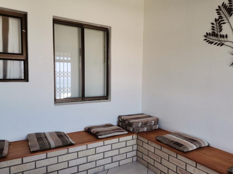 2 Bedroom Property for Sale in Margate Beach KwaZulu-Natal