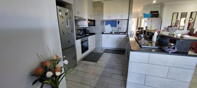 4 Bedroom Property for Sale in Margate Beach KwaZulu-Natal