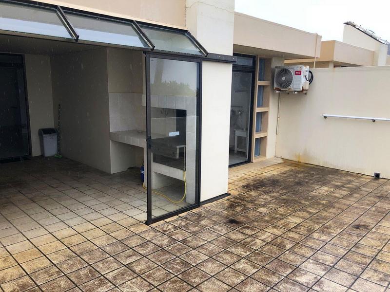 3 Bedroom Property for Sale in Margate Beach KwaZulu-Natal