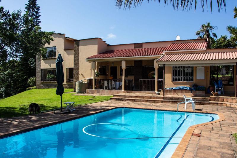 6 Bedroom Property for Sale in Margate KwaZulu-Natal
