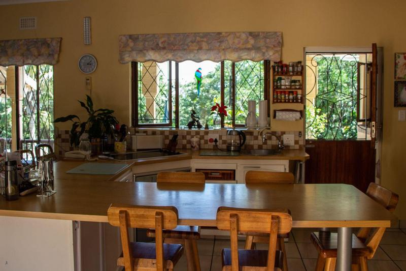 6 Bedroom Property for Sale in Margate KwaZulu-Natal