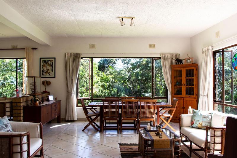 6 Bedroom Property for Sale in Margate KwaZulu-Natal