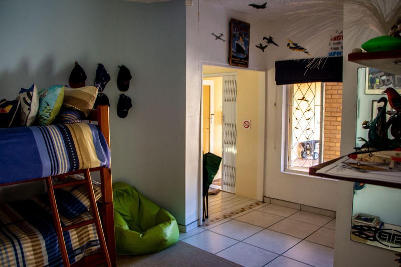 6 Bedroom Property for Sale in Margate KwaZulu-Natal