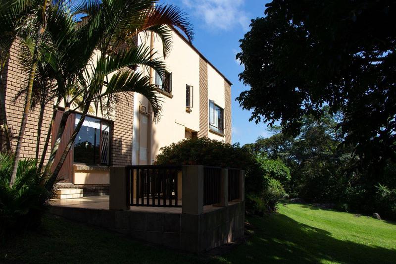 6 Bedroom Property for Sale in Margate KwaZulu-Natal