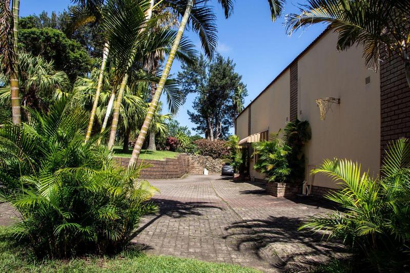6 Bedroom Property for Sale in Margate KwaZulu-Natal