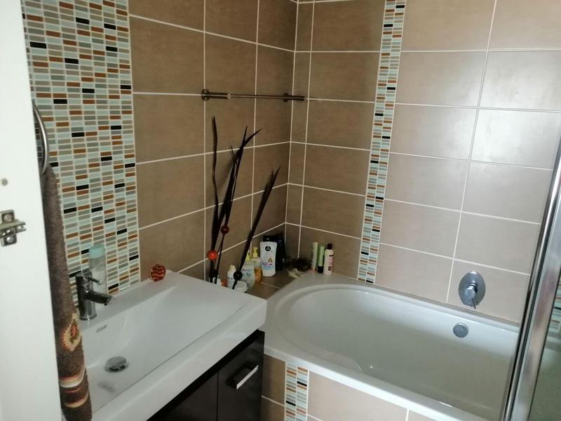 5 Bedroom Property for Sale in Margate KwaZulu-Natal