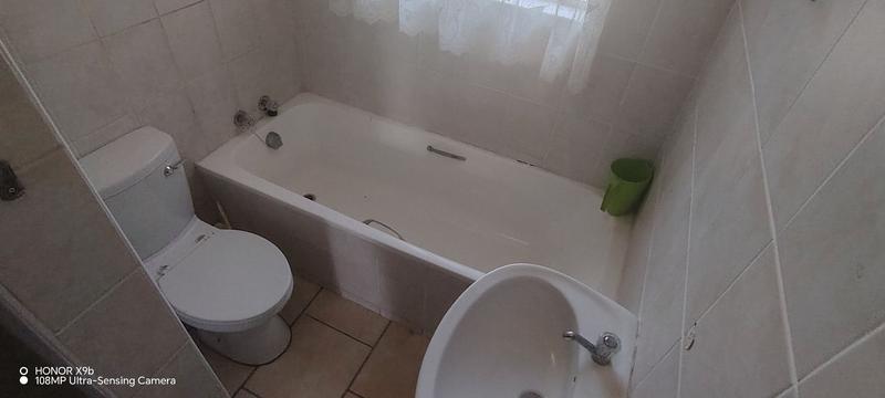 2 Bedroom Property for Sale in Margate KwaZulu-Natal
