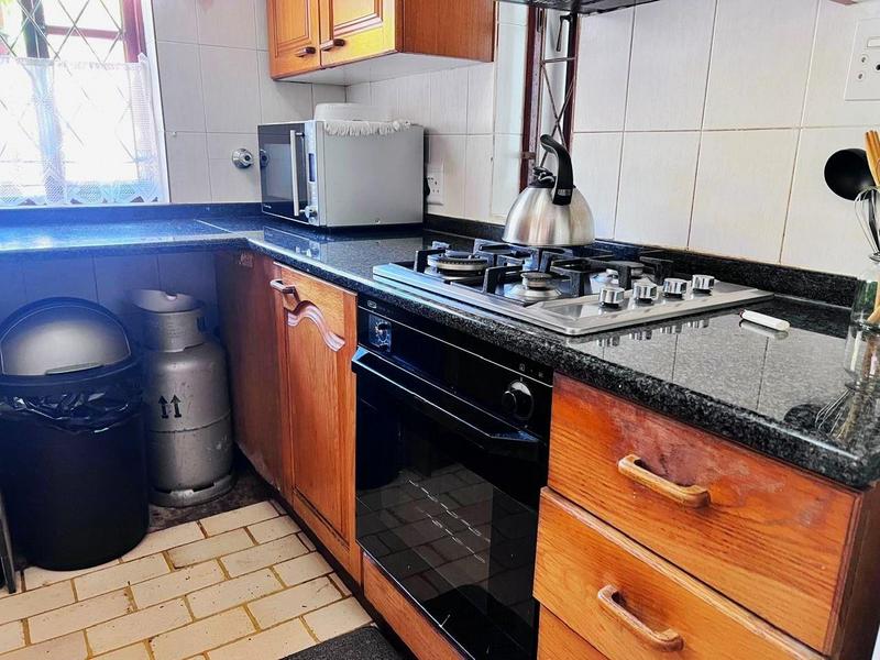 3 Bedroom Property for Sale in Uvongo KwaZulu-Natal