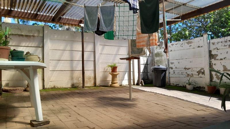 2 Bedroom Property for Sale in Margate KwaZulu-Natal