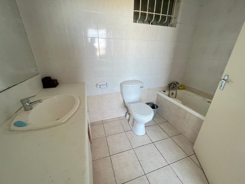 3 Bedroom Property for Sale in Margate KwaZulu-Natal