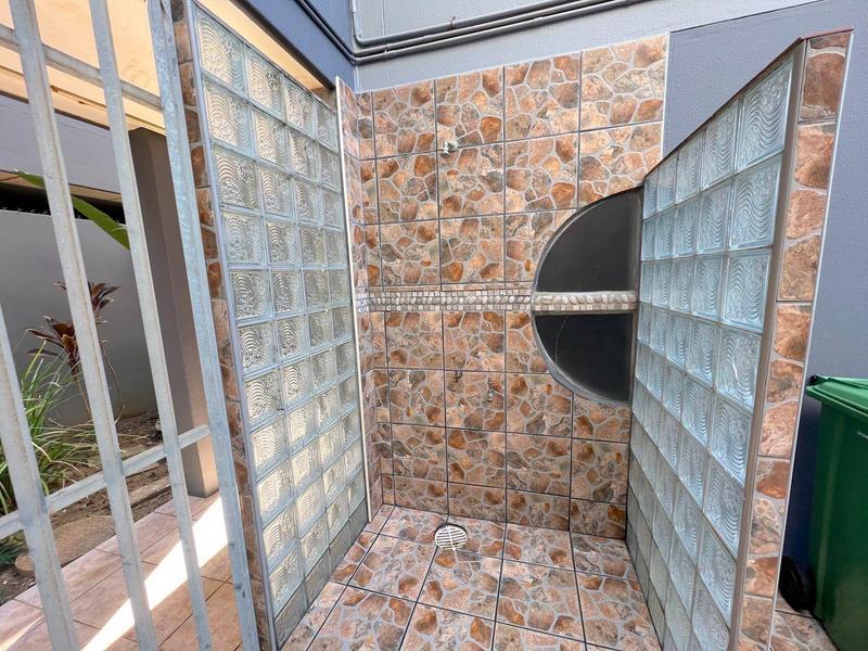 3 Bedroom Property for Sale in Margate KwaZulu-Natal