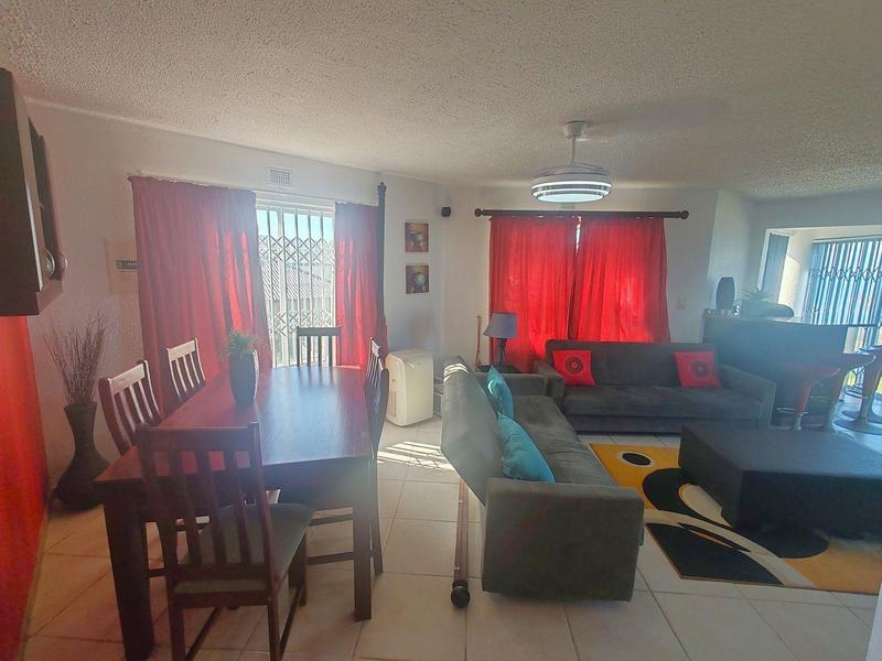 3 Bedroom Property for Sale in Margate KwaZulu-Natal