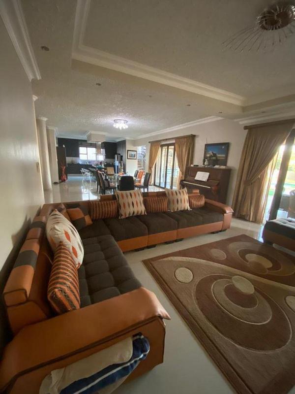 5 Bedroom Property for Sale in Oslo Beach KwaZulu-Natal