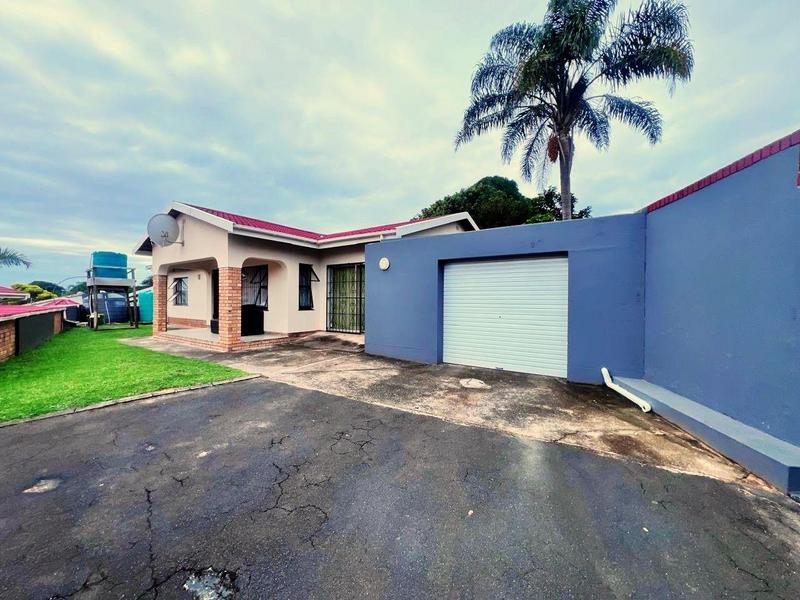5 Bedroom Property for Sale in Oslo Beach KwaZulu-Natal