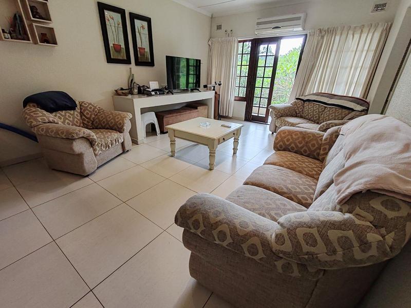 2 Bedroom Property for Sale in Rennies Beach KwaZulu-Natal