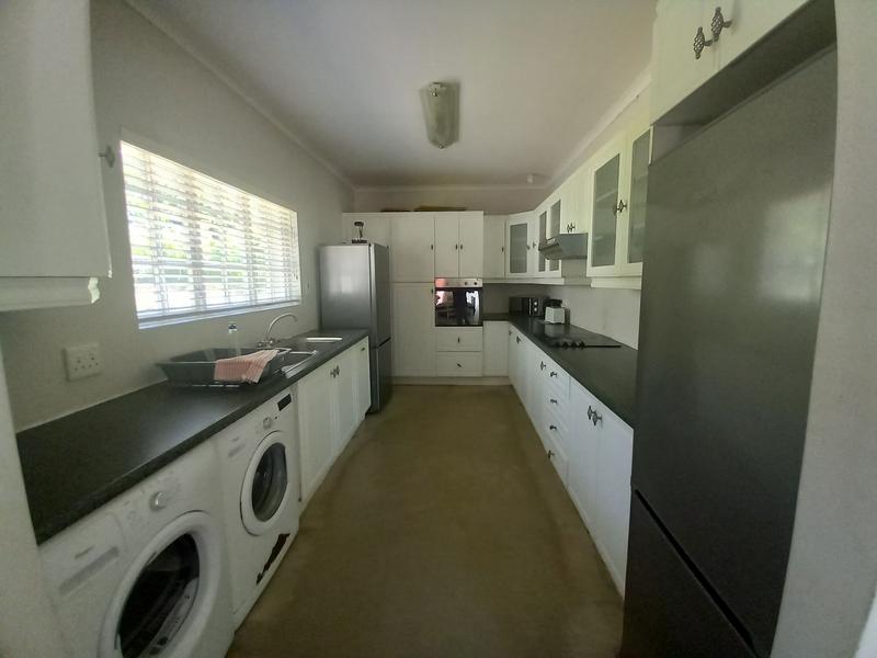 3 Bedroom Property for Sale in Port Shepstone KwaZulu-Natal