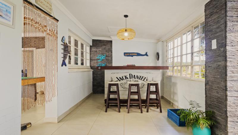 7 Bedroom Property for Sale in Ramsgate KwaZulu-Natal