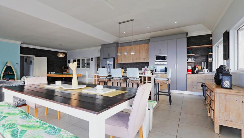 7 Bedroom Property for Sale in Ramsgate KwaZulu-Natal