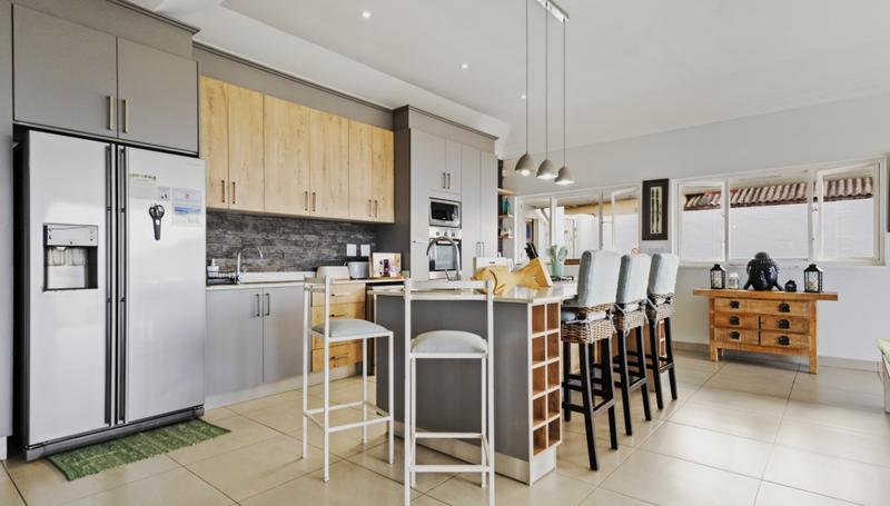 7 Bedroom Property for Sale in Ramsgate KwaZulu-Natal