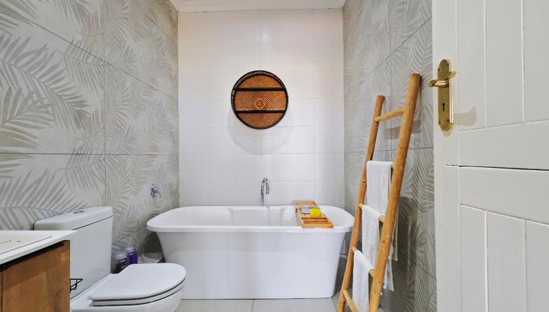7 Bedroom Property for Sale in Ramsgate KwaZulu-Natal