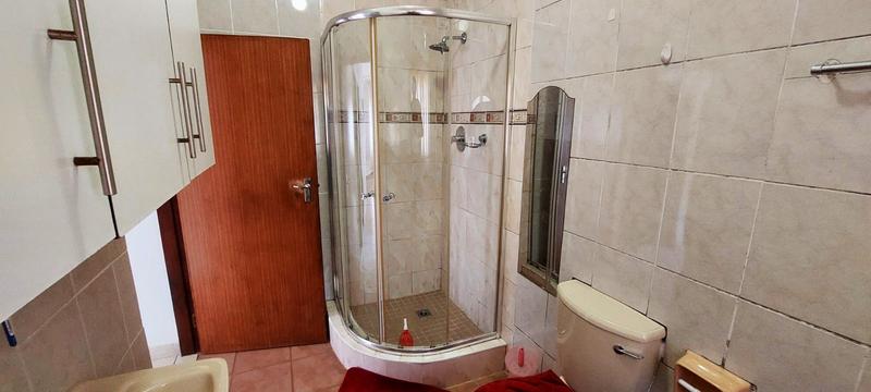 2 Bedroom Property for Sale in Sea Park KwaZulu-Natal