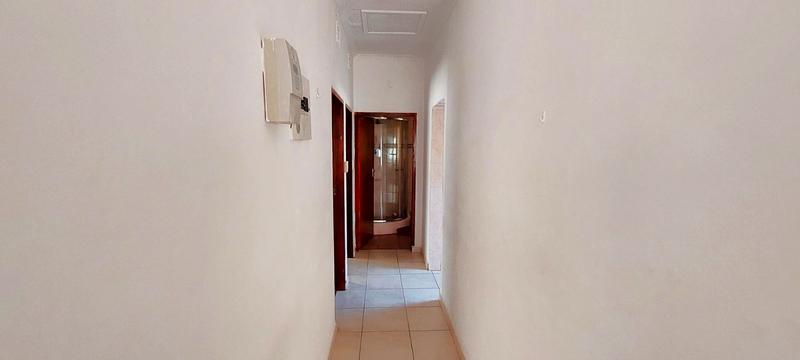 2 Bedroom Property for Sale in Sea Park KwaZulu-Natal