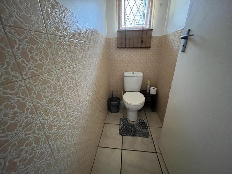 4 Bedroom Property for Sale in Shelly Beach KwaZulu-Natal
