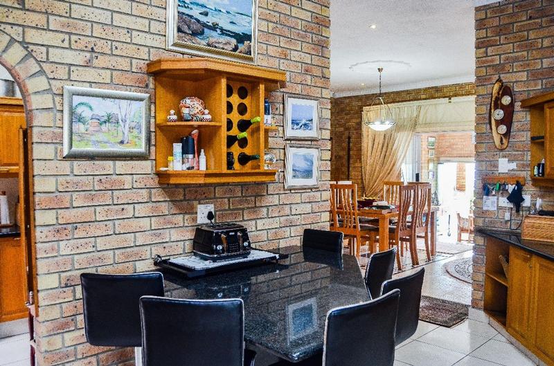 4 Bedroom Property for Sale in Shelly Beach KwaZulu-Natal