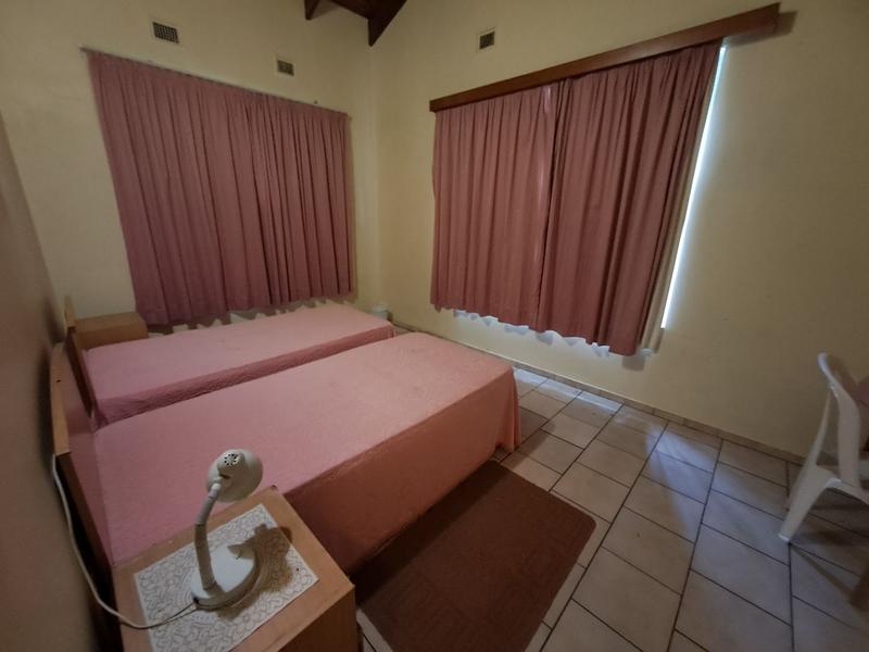 8 Bedroom Property for Sale in Shelly Beach KwaZulu-Natal