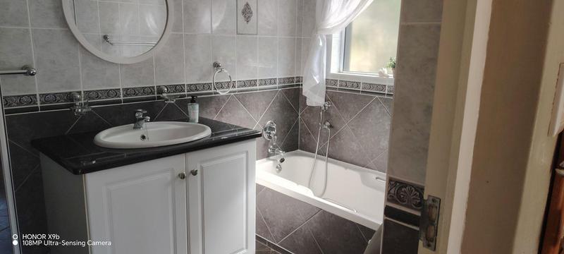 4 Bedroom Property for Sale in Shelly Beach KwaZulu-Natal
