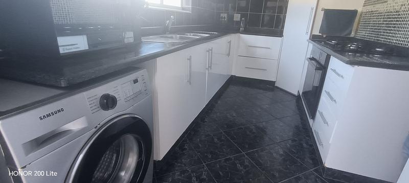 4 Bedroom Property for Sale in Shelly Beach KwaZulu-Natal