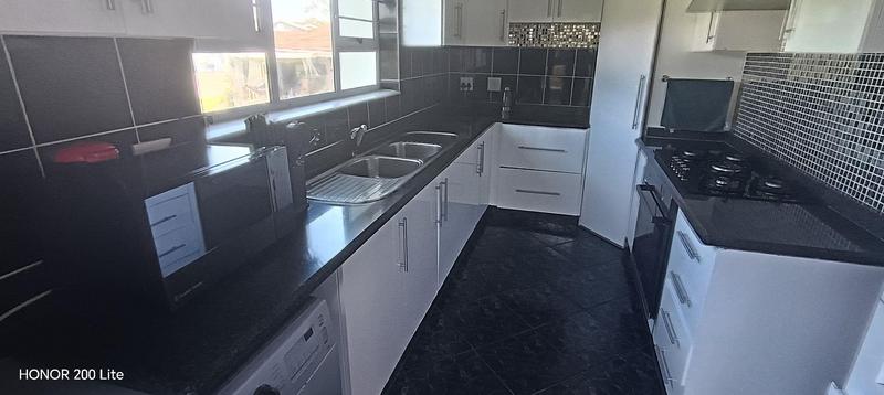4 Bedroom Property for Sale in Shelly Beach KwaZulu-Natal