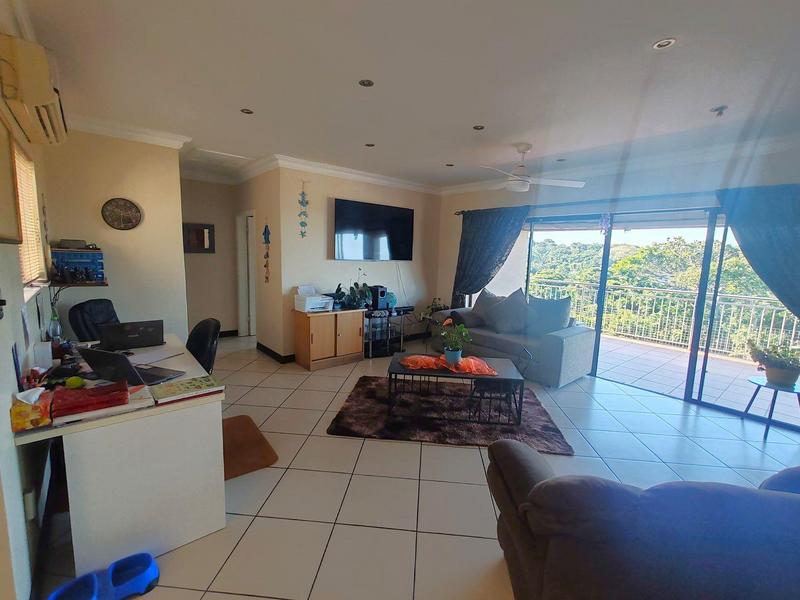 5 Bedroom Property for Sale in Shelly Beach KwaZulu-Natal