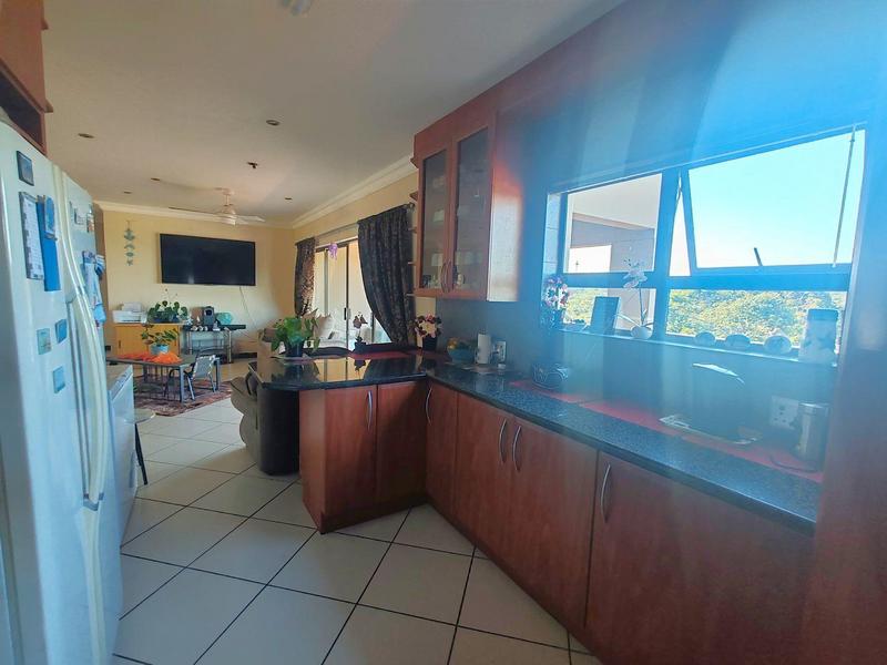 5 Bedroom Property for Sale in Shelly Beach KwaZulu-Natal