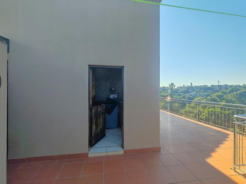 5 Bedroom Property for Sale in Shelly Beach KwaZulu-Natal