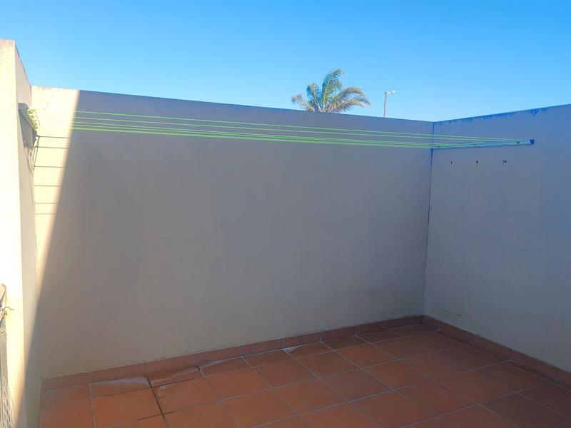 5 Bedroom Property for Sale in Shelly Beach KwaZulu-Natal