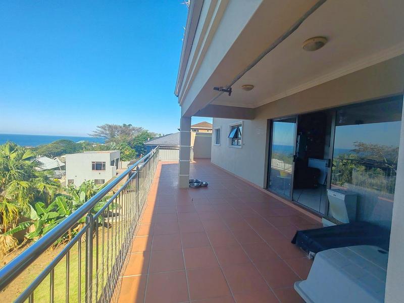 5 Bedroom Property for Sale in Shelly Beach KwaZulu-Natal