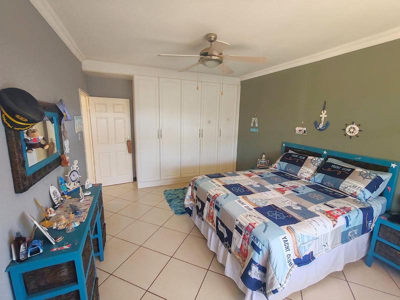 5 Bedroom Property for Sale in Shelly Beach KwaZulu-Natal