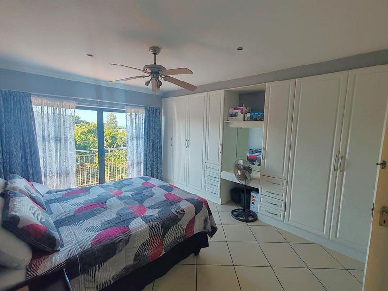 5 Bedroom Property for Sale in Shelly Beach KwaZulu-Natal