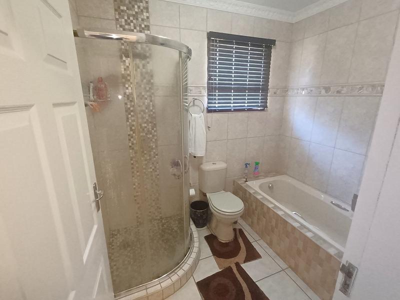 3 Bedroom Property for Sale in Shelly Beach KwaZulu-Natal