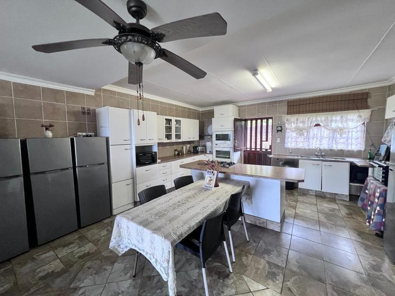 4 Bedroom Property for Sale in Palm Beach KwaZulu-Natal