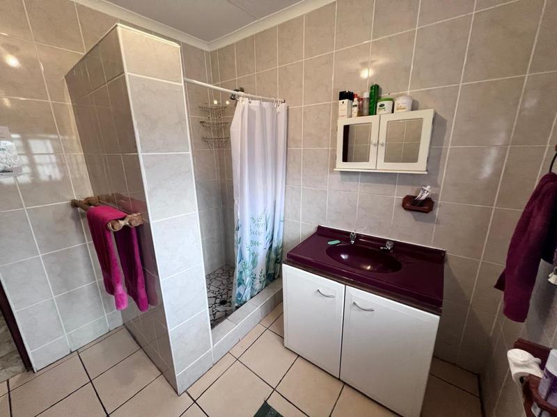 4 Bedroom Property for Sale in Palm Beach KwaZulu-Natal
