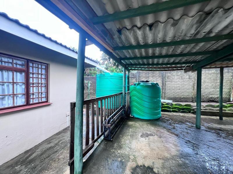4 Bedroom Property for Sale in Palm Beach KwaZulu-Natal