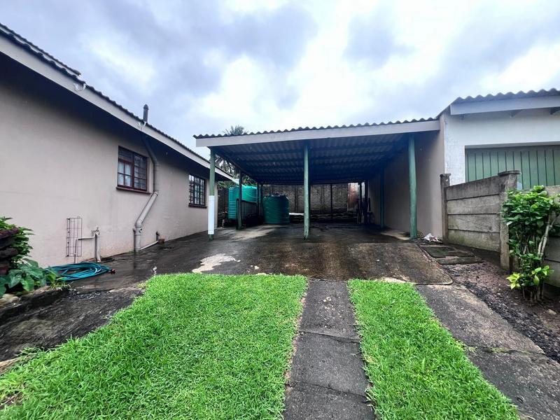 4 Bedroom Property for Sale in Palm Beach KwaZulu-Natal