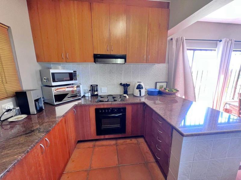 4 Bedroom Property for Sale in Palm Beach KwaZulu-Natal