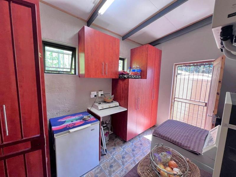 4 Bedroom Property for Sale in Palm Beach KwaZulu-Natal