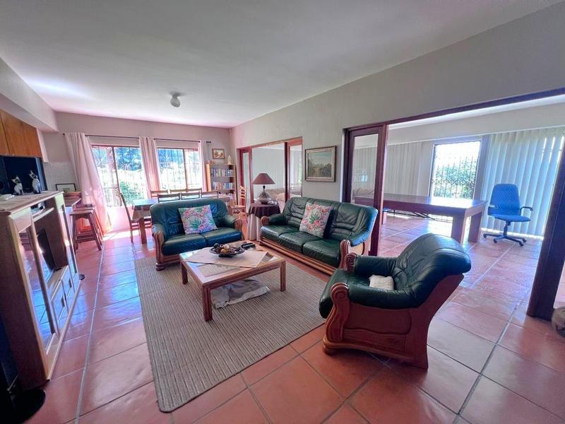 4 Bedroom Property for Sale in Palm Beach KwaZulu-Natal