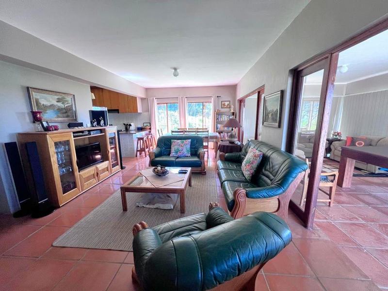 4 Bedroom Property for Sale in Palm Beach KwaZulu-Natal