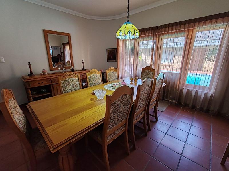8 Bedroom Property for Sale in Umtentweni KwaZulu-Natal